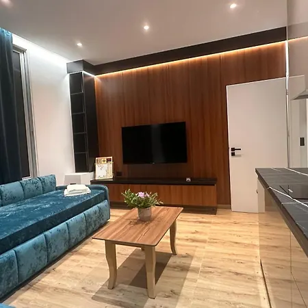 Skynest Apartment *