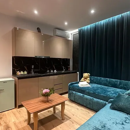 Skynest Sarande
